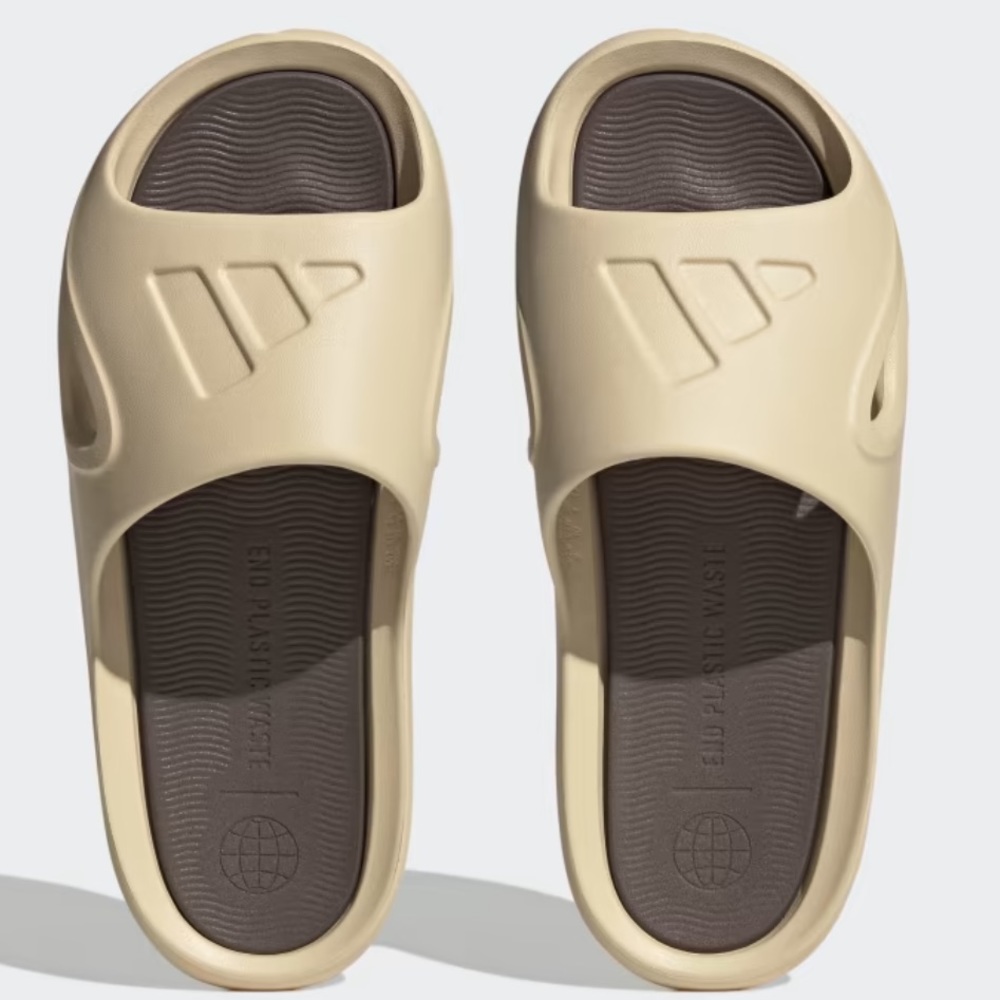 Adidas Adicane Slides - Worn Once - image 3
